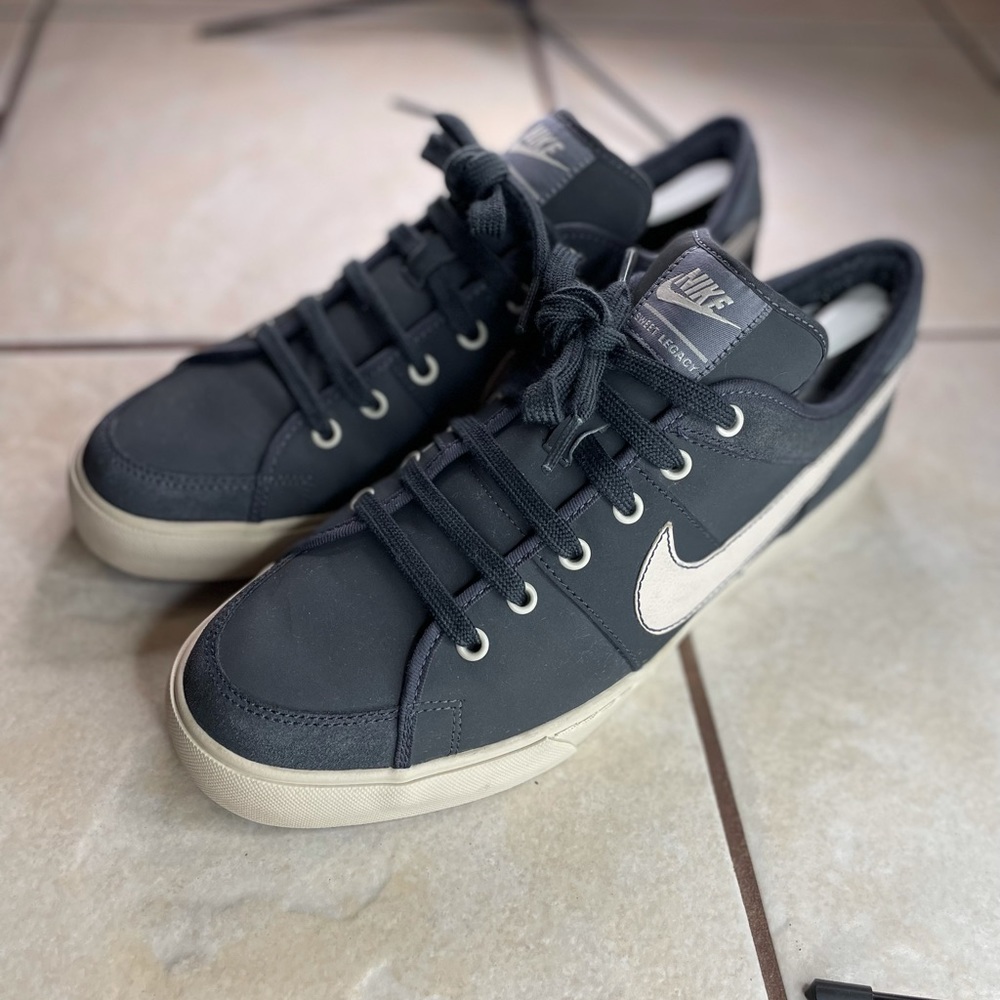 NIKE SWEET LEGACY 2011 Men's Shoe Blue Size 11 - Picture 2 of 15
